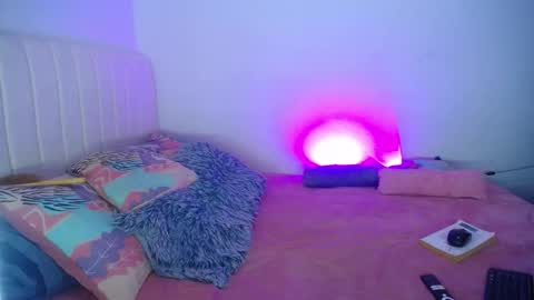 Snapshot of hoot_alicee chatting on February 2026 09:11:02 PM ONLYFANS online show from February 2026 09:11:02 PM