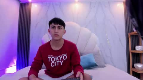 hoot_booys_ online show from February 2026 02:46:02 PM