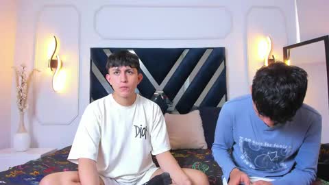 hoot_booys_ online show from May 2026 09:42:02 PM