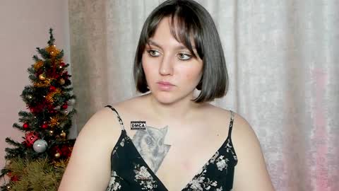 Snapshot of hoot_owl_cb chatting on January 2025 02:04:01 AM Karina online show from January 2025 02:04:01 AM