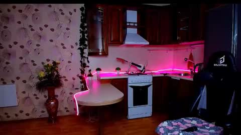 hope happyyy online show from October 2025 01:30:02 AM