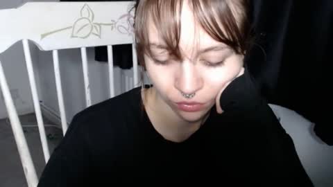 Snapshot of hope_xo chatting on October 2025 03:21:02 PM Hope online show from October 2025 03:21:02 PM