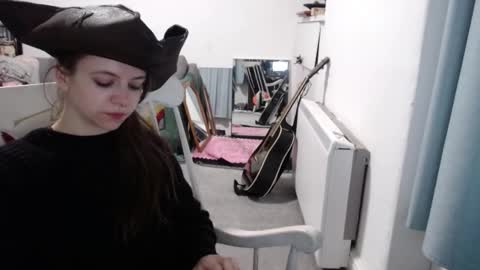 Snapshot of hope_xo chatting on March 2026 09:53:02 PM Hope online show from March 2026 09:53:02 PM