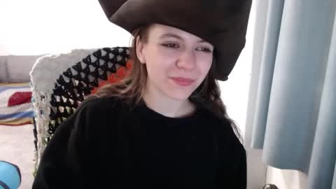 Snapshot of hope_xo chatting on March 2026 11:32:01 PM Hope online show from March 2026 11:32:01 PM