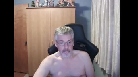 Snapshot of horndoggyx1 chatting on December 2024 11:36:02 PM horndoggy online show from December 2024 11:36:02 PM