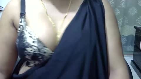 horneydesibaby online show from November 2025 06:39:01 PM