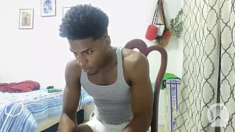 Snapshot of horneyguy2399 chatting on January 2025 11:59:01 PM sugarbaby online show from January 2025 11:59:01 PM