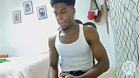 Snapshot of horneyguy2399 chatting on January 2025 01:50:01 AM sugarbaby online show from January 2025 01:50:01 AM