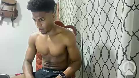 Snapshot of horneyguy2399 chatting on January 2025 05:16:01 AM sugarbaby online show from January 2025 05:16:01 AM