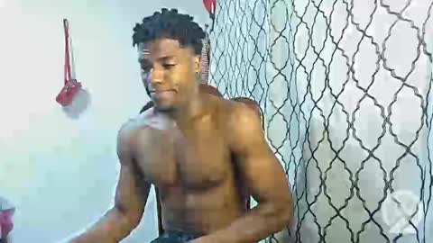 Snapshot of horneyguy2399 chatting on February 2025 01:37:01 AM sugarbaby online show from February 2025 01:37:01 AM