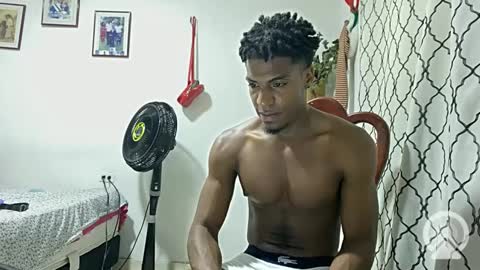 Snapshot of horneyguy2399 chatting on February 2025 03:23:01 AM sugarbaby online show from February 2025 03:23:01 AM