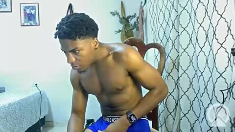 Snapshot of horneyguy2399 chatting on February 2025 09:59:01 PM sugarbaby online show from February 2025 09:59:01 PM