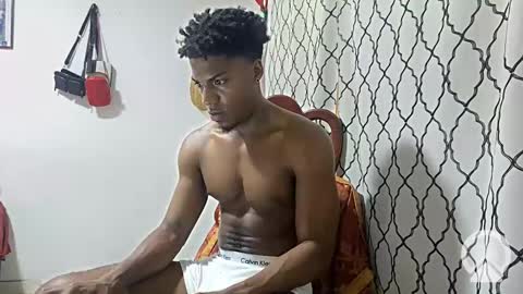 Snapshot of horneyguy2399 chatting on March 2025 05:25:01 PM sugarbaby online show from March 2025 05:25:01 PM