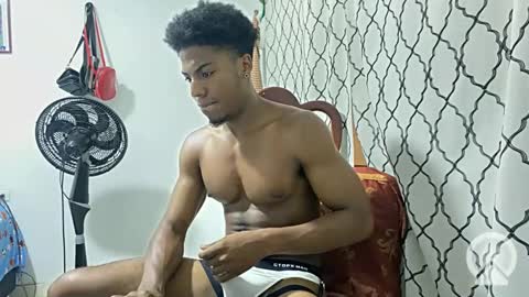 Snapshot of horneyguy2399 chatting on March 2025 04:55:01 PM sugarbaby online show from March 2025 04:55:01 PM