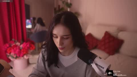 Snapshot of horneyjozy chatting on November 2025 06:51:02 PM Horney Jozy online show from November 2025 06:51:02 PM