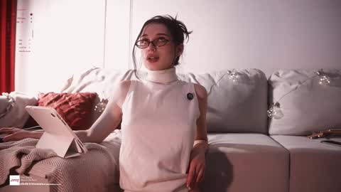 Snapshot of horneyjozy chatting on November 2025 06:11:02 PM Horney Jozy online show from November 2025 06:11:02 PM