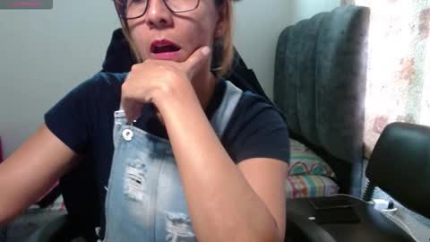 Snapshot of horny_and_daring chatting on March 2026 07:09:01 PM horny and daring online show from March 2026 07:09:01 PM