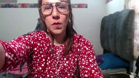 Snapshot of horny_and_daring chatting on March 2026 01:15:02 PM horny and daring online show from March 2026 01:15:02 PM