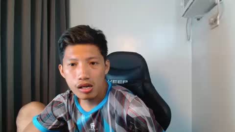 Snapshot of horny_asianmoreno chatting on September 2025 09:17:02 PM ROGER online show from September 2025 09:17:02 PM