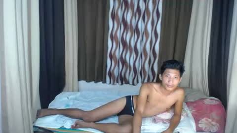 Snapshot of horny_asianmoreno chatting on October 2025 06:26:01 PM ROGER online show from October 2025 06:26:01 PM