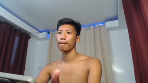 Snapshot of horny_asianmoreno chatting on October 2025 03:51:01 AM ROGER online show from October 2025 03:51:01 AM