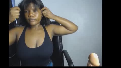 Snapshot of horny_chubby22 chatting on March 2026 05:44:01 AM Mira online show from March 2026 05:44:01 AM