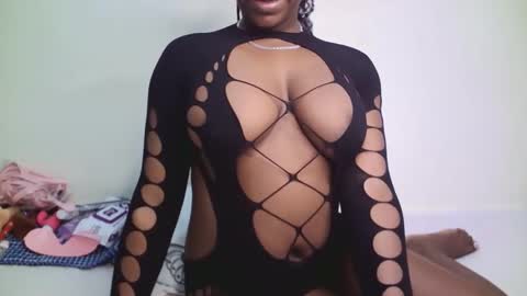 cutiey online show from April 2026 10:22:02 AM