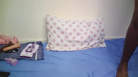 cutiey online show from April 2026 12:19:02 AM