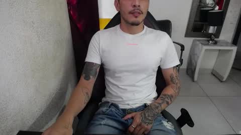 horny_enaxxxion online show from February 2026 02:54:02 PM