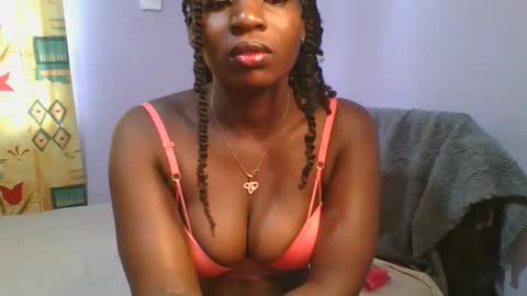 Snapshot of horny_hearts chatting on February 2025 05:20:01 AM phanice online show from February 2025 05:20:01 AM