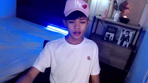 horny_joshxxx online show from April 2026 04:11:01 PM