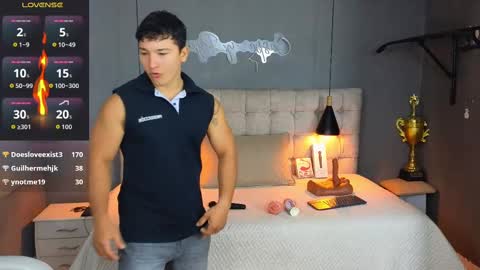 horny_nick18 online show from October 2025 12:23:02 PM