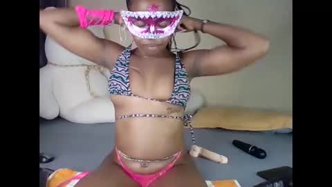 Snapshot of horny_squiter chatting on January 2025 06:24:02 AM horny_squiter online show from January 2025 06:24:02 AM