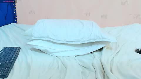 Snapshot of hornybarelylegalgirl chatting on February 2025 03:41:02 PM Khloe online show from February 2025 03:41:02 PM