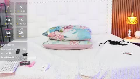 Khloe  online show from June 2026 11:51:02 PM