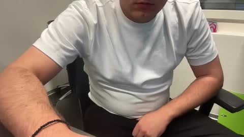 Snapshot of hornyboy95300 chatting on December 2024 04:31:01 PM hornyboy95300 online show from December 2024 04:31:01 PM