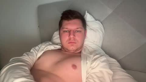 Snapshot of hornyboy95300 chatting on February 2025 06:27:02 AM hornyboy95300 online show from February 2025 06:27:02 AM