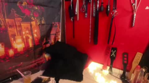 Snapshot of hornydahiana chatting on December 2024 06:31:02 AM Mia Dahianaa 2 hornydahianax online show from December 2024 06:31:02 AM