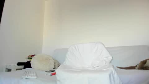 Snapshot of hornyemma_ chatting on January 2025 11:55:01 AM Emma online show from January 2025 11:55:01 AM