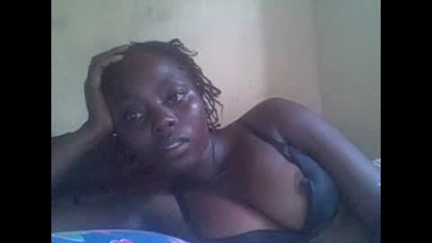 Snapshot of hornygal001 chatting on December 2024 01:21:01 PM hornygal001 online show from December 2024 01:21:01 PM