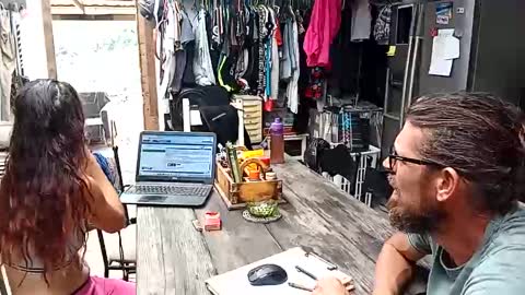 Snapshot of hornyhippies0080 chatting on October 2025 10:49:02 AM Nix D online show from October 2025 10:49:02 AM