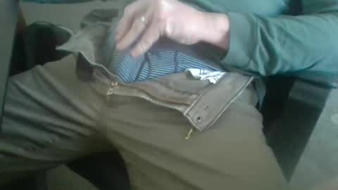 Snapshot of hornyhubby1001 chatting on February 2026 09:09:02 PM hornyhubby1001 online show from February 2026 09:09:02 PM