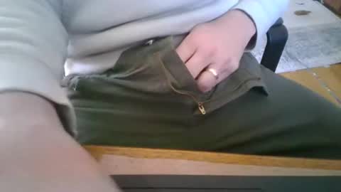 Snapshot of hornyhubby1001 chatting on March 2026 04:24:02 PM hornyhubby1001 online show from March 2026 04:24:02 PM