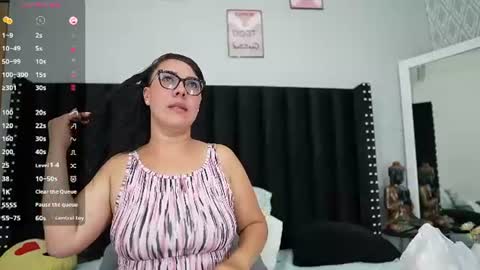 Snapshot of hornylatimommy chatting on June 2026 08:31:01 PM Natasha online show from June 2026 08:31:01 PM