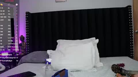 Snapshot of hornylatimommy chatting on July 2026 08:05:01 PM Natasha online show from July 2026 08:05:01 PM