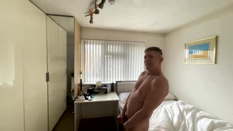 Snapshot of hornylondo chatting on February 2026 08:53:02 AM Hornylondon online show from February 2026 08:53:02 AM