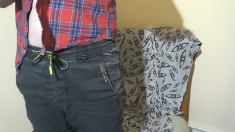 Snapshot of hornymaster93 chatting on December 2024 09:50:02 PM hornymaster online show from December 2024 09:50:02 PM