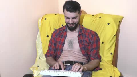 Snapshot of hornymaster93 chatting on January 2025 06:20:02 PM hornymaster online show from January 2025 06:20:02 PM