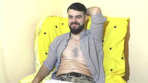 Snapshot of hornymaster93 chatting on January 2025 10:12:01 PM hornymaster online show from January 2025 10:12:01 PM