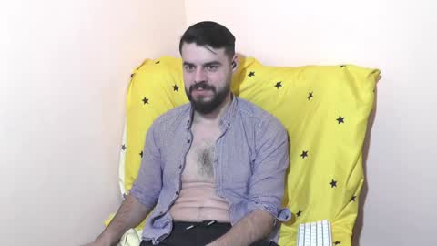 Snapshot of hornymaster93 chatting on January 2025 02:06:01 PM hornymaster online show from January 2025 02:06:01 PM